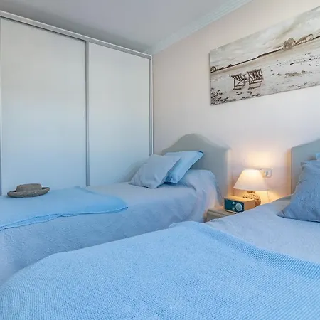 ático Familiar Con Terraza Y Bonitas Vistas Al Mar En - Rio Real 282g