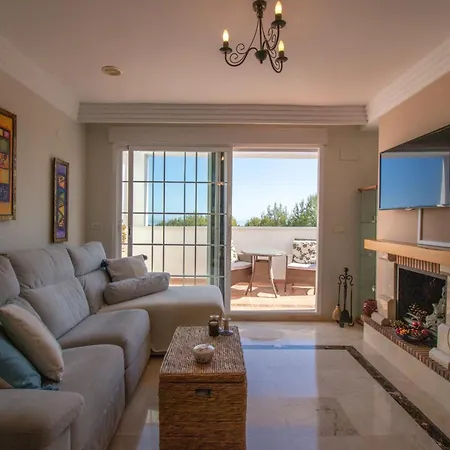 Atico Familiar Con Terraza Y Bonitas Vistas Al Mar En - Rio Real 282g شقة ماربيا