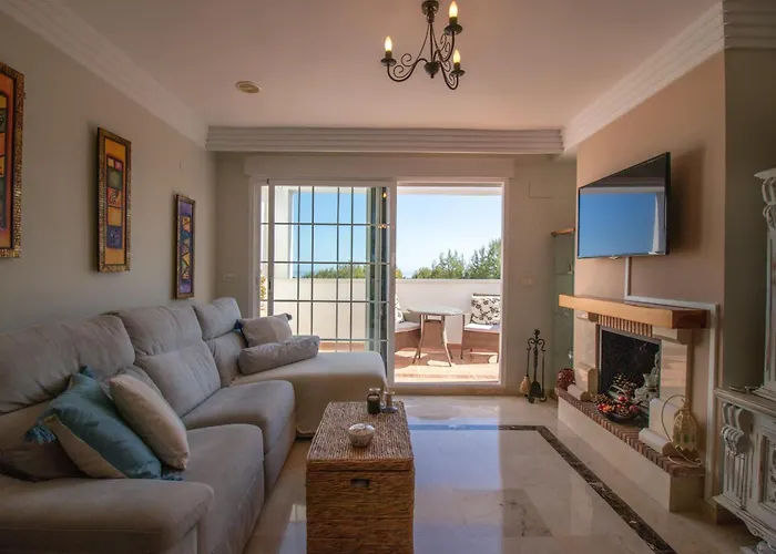 Atico Familiar Con Terraza Y Bonitas Vistas Al Mar En - Rio Real 282g شقة ماربيا