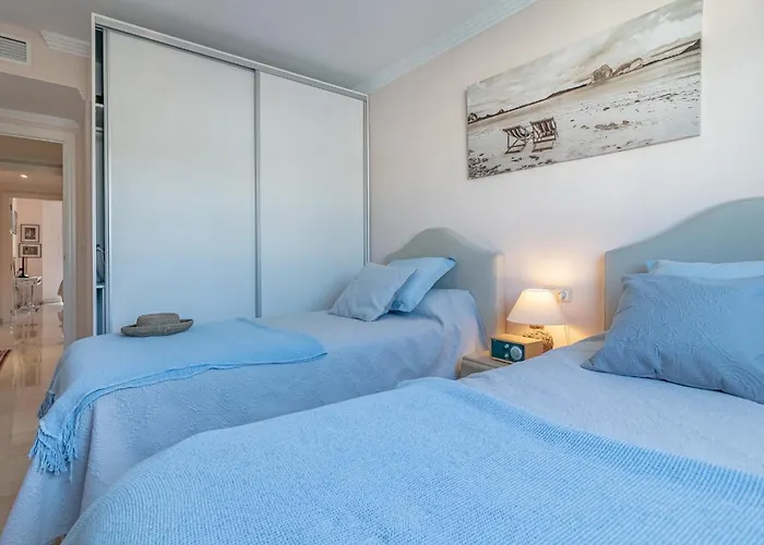 شقة Atico Familiar Con Terraza Y Bonitas Vistas Al Mar En - Rio Real 282g *