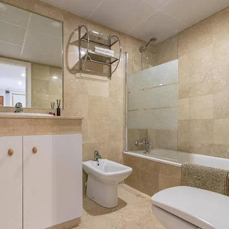 Atico Familiar Con Terraza Y Bonitas Vistas Al Mar En - Rio Real 282g شقة ماربيا